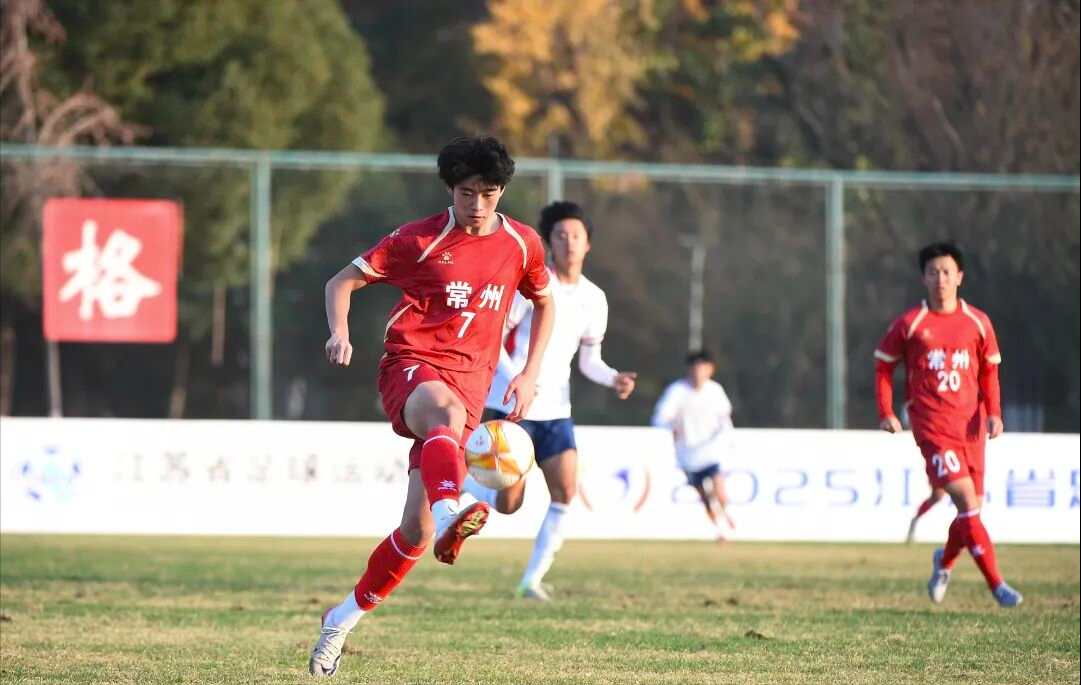 世界杯app下载-以老带新!吉翔领衔多名“老人”驰援新江苏队，新赛季目标冲乙