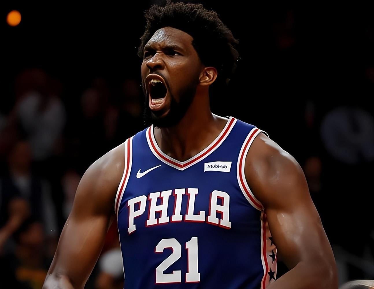 世界杯官方平台-库里轰38+8记三分仍无缘今日最佳！对不起，你碰到暴走的大帝了