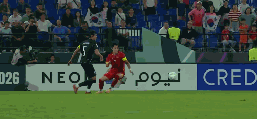 世界杯官方平台-90分钟战报：U23越南2-2韩国，申敏河绝平，阮庭北传射+染红