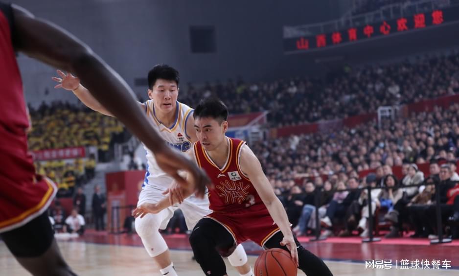 世界杯高清入口-山西三连败后再遭打击？这次被自家球迷坑惨了：吐口水或被重罚？