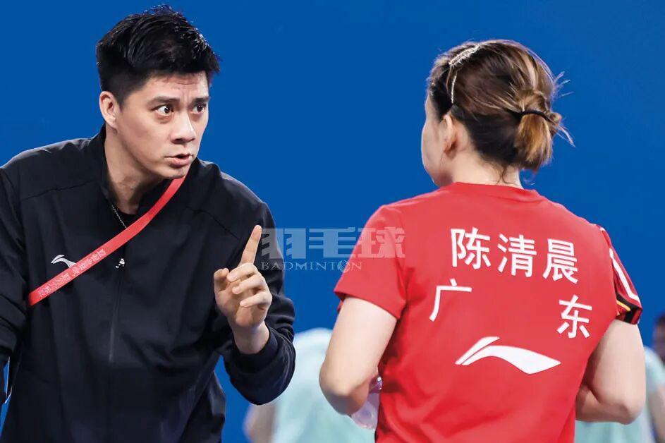 世界杯直播地址-封面来了！当巅峰有了回响：黄金一代的十年之约